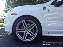 Porsche Cayenne tire size