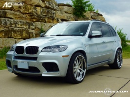 BMW X5 M tire size
