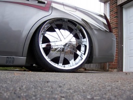 Chrysler 300 tire size