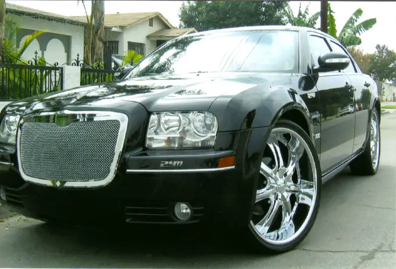 Chrysler 300 Wheels 24x8.0, ET , tire size 255/30 R24. x ET