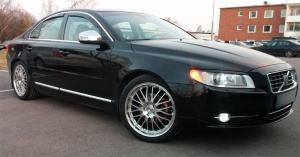 Volvo S80 tire size