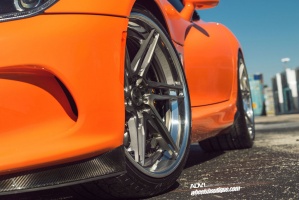 Dodge SRT Viper tire size