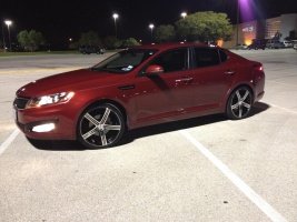 Kia Optima tire size