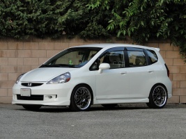 Honda Fit tire size